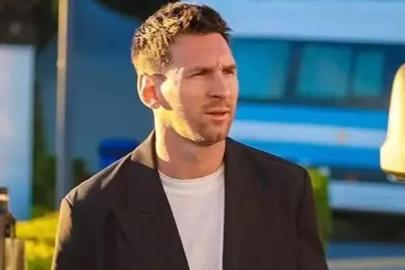 Lionel Messi, İspanya'dan kulüp satın aldı! 75 yıllık takımın sahibi oldu