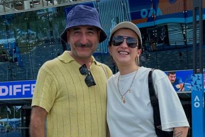 Melike Şahin hamile! Sahnede anne olacağını açıkladı