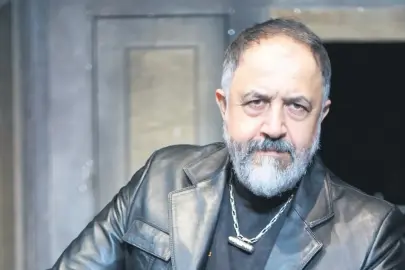 ‘Mercan Köşk’ün kadrosu netleşiyor: İlk isim Mehmet Özgür