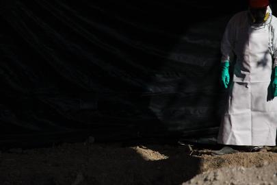 Mezarlıkta 50 bebek cesedi bulundu