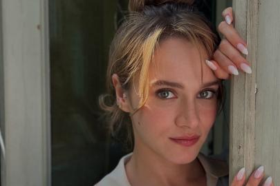 Miray Daner'in eski görüntüleri gündem oldu! İç çamaşırlı hali yorum aldı