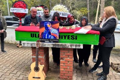 Muğla’da şarkıcı Rıza Tamer Şişman son yolculuğuna uğurlandı