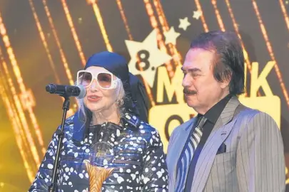 O benim başımın tacı