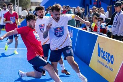 Red Bull Four 2 Score Sokak Futbolu Turnuvası’nın Türkiye Finali İzmir’de yapıldı
