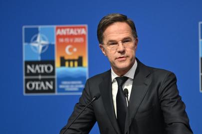 Rutte: NATO'nun nükleer caydırıcılığının etkili olmaya devam etmesini sağlamalıyız