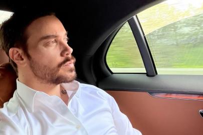 Sinan Akçıl evindeki en değerli eşyayı gösterdi: Beni korur