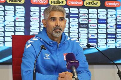 Sivasspor Teknik Direktörü İsmet Taşdemir: Play-off’a girmek istiyoruz