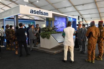 'Terör koridorundan' stratejik savunma sanayi buluşmasına