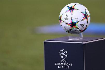 UEFA Şampiyonlar Ligi'nde yarı finalistler belli oluyor