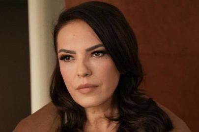 Yeşim Salkım okul saldırılarıyla ilgili konuştu: Üremeyin, daha az sevişin