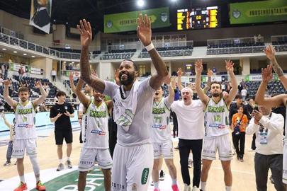 Yukatel Merkezefendi evinde rahat kazandı