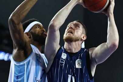 Anadolu Efes Türk Telekom'u süpürdü... Türk Telekom - Anadolu Efes maç sonucu 70-77