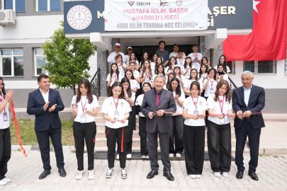Başkan Bozkurt’tan TÜBİTAK Bilim Fuarı’na ziyaret
