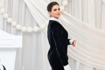 Buse Terim’den kızlarıyla dans etti