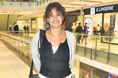 Eski sevgililer bir araya geldi