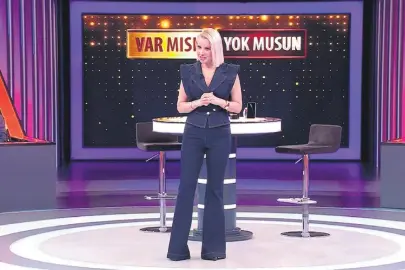 Esra Erol’la ‘Var Mısın Yok Musun’ yakında başlıyor!