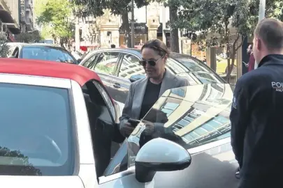 Hülya Avşar’dan yeni karar