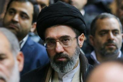 İran lideri Hamaney: Savaş durumunun devamı halinde başka cepheler açılacak