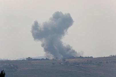 İşgalci İsrail ordusu, Lübnan'ın güneyinde birçok beldeyi bombaladı