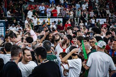 Karşıyaka Basketbol'dan tarihi galibiyet!