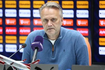 Kayserispor'da Erling Moe: Herkes ‘Ben bu kulüp için ne yapabilirim’ diye sormalı