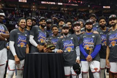 New York Knicks 27 yıl sonra finalde