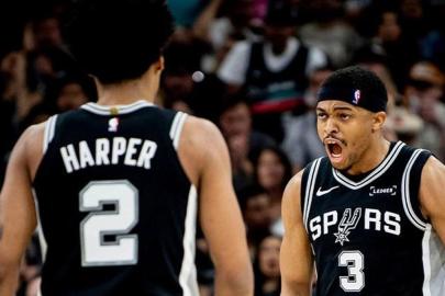 Spurs seride 3-2 öne geçti