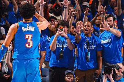 Thunder, Lakers'ı 108-90 yenerek seride 1-0 öne geçti