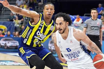 Basketbol Süper Ligi play-off 3.maç: Anadolu Efes-Fenerbahçe Beko