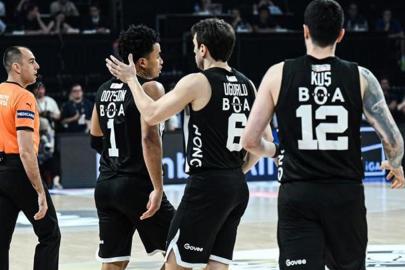 Basketbol Süper Ligi play-off final serisinde dördüncü maç yarın oynanacak