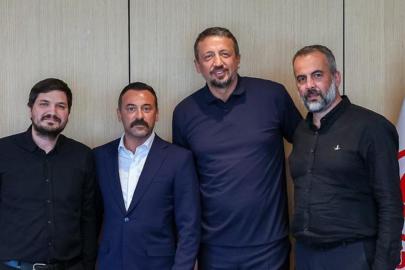 Galatasaray'dan Hidayet Türkoğlu'na ziyaret