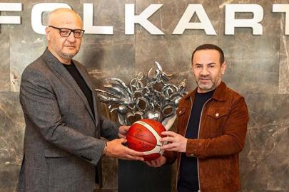 Karşıyaka'da Cicibaş'tan sponsorluk açıklaması