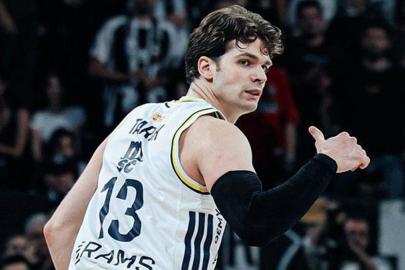 ŞAMPİYONLUK ÜÇLÜĞÜ! Tarık Biberovic Fenerbahçe Beko'nun kahramanı oldu