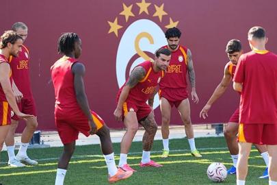 Galatasaray, günü çift antrenmanla tamamladı