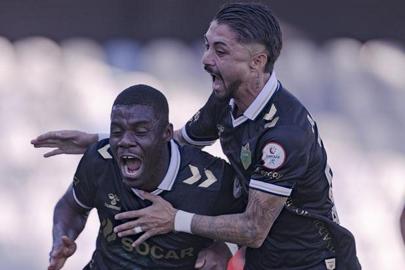 Afena-Gyan coştu, Iğdır FK seri başlattı... (ÖZET) Iğdır FK - Manisa FK maç sonucu 4-2