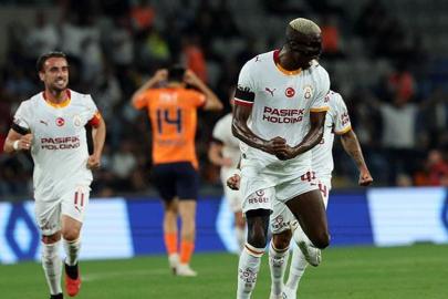 OSİMHEN SAKATLANDI! Galatasaray'ın golcüsü Başakşehir maçına devam edemedi
