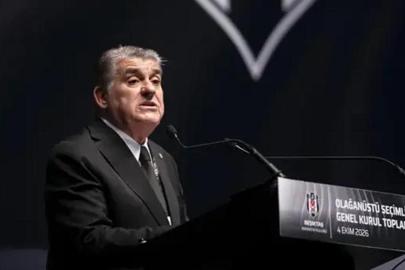 Bakan Bak, başkanlığa yeniden seçilen Serdal Adalı’yı tebrik etti