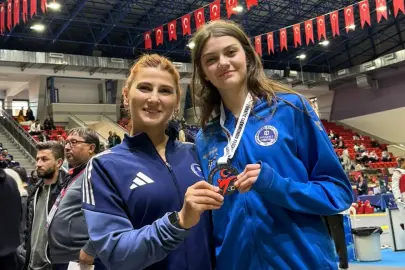 Genç taekwondocu Ceylinnaz Durmaz’dan büyük başarı