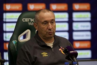 Göztepe teknik direktörü Stanimir Stoilov: 'Yüksek performansa ulaşıyoruz'