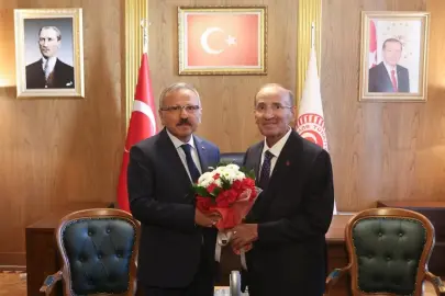 TBMM'de o görevden istifa etmişti... Bozdağ görevi Beyazıt’a devretti!