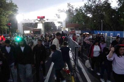 Türk Yıldızları’nın gösterisi için Malatyalılar yağmura rağmen alana akın etti