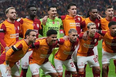 Yıldız oyuncu kırmızı kart gördü! Galatasaray 10 kişi kaldı